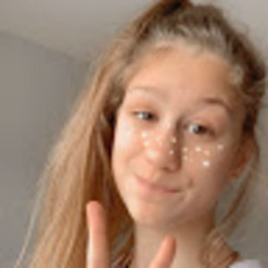 Meet your Posher, Eva